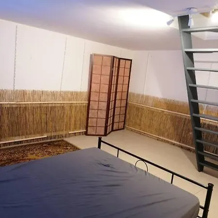 Apartment Avec Jardin Au Calme *